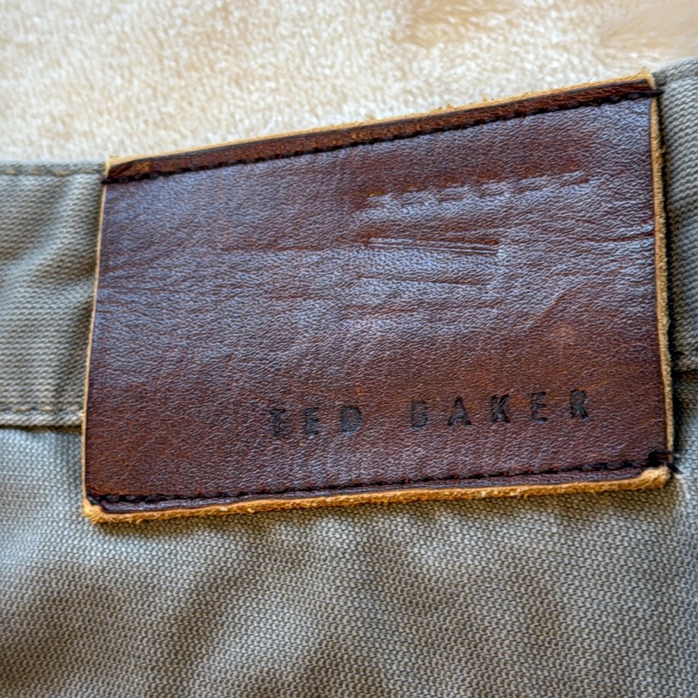 Ted Baker London Men’s Fivesho 5 Pocket Gray Shorts - Picture 5 of 9